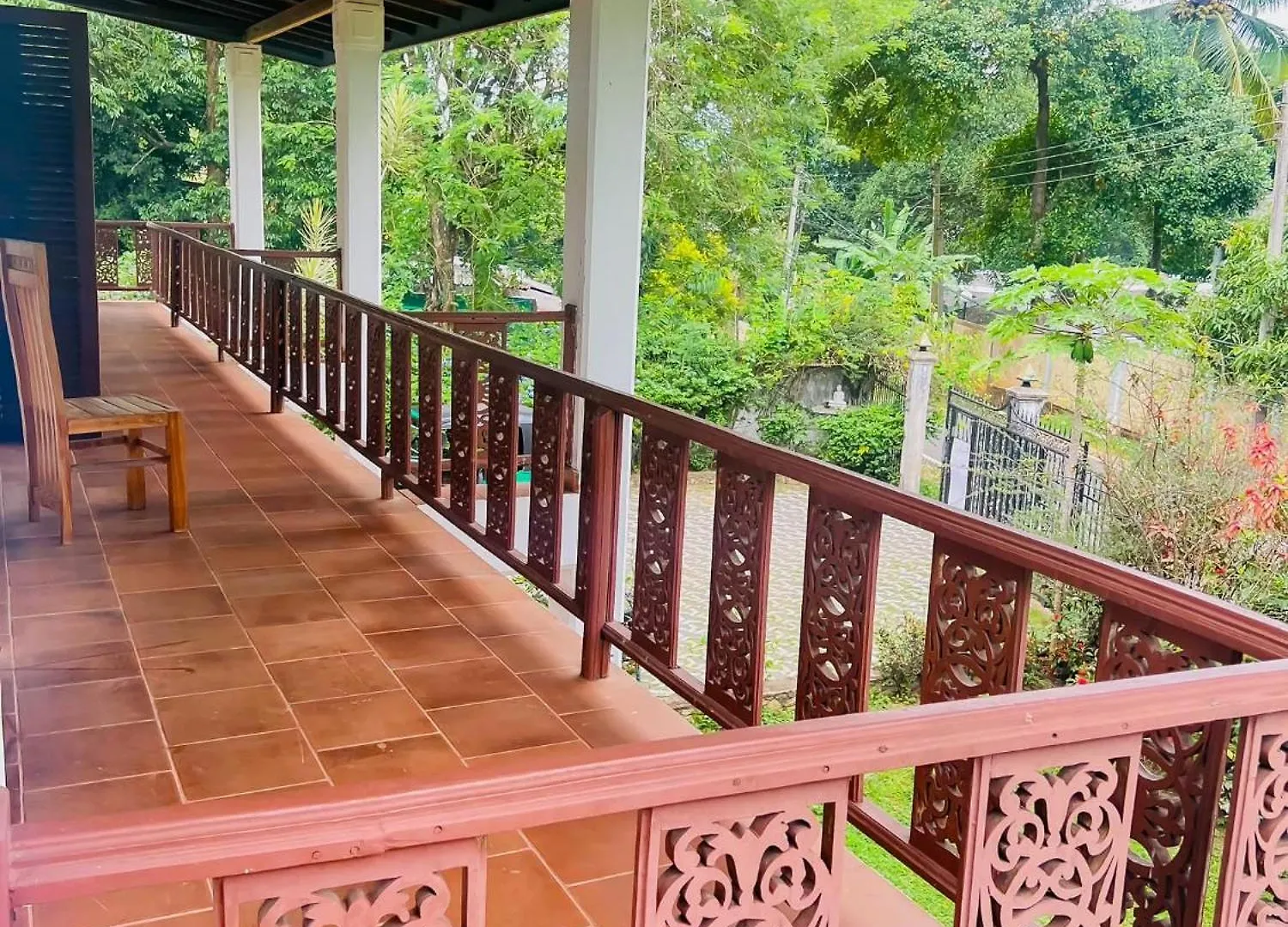The Kandy Mount Layathraa Kundasale Hotel