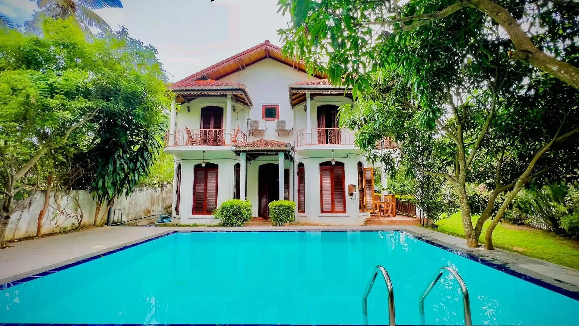 Hotel The Kandy Mount Layathraa Kundasale